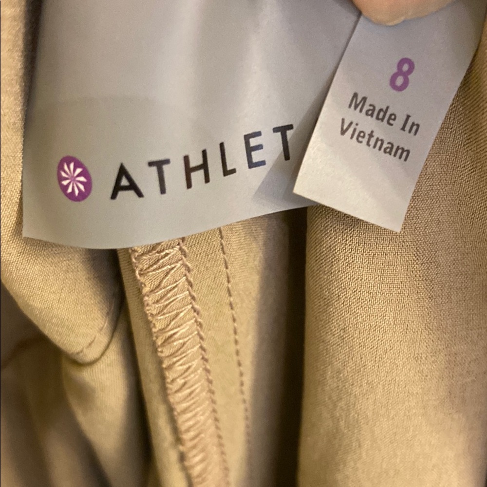 Athleta tan athletic skirt - Picture 5 of 6